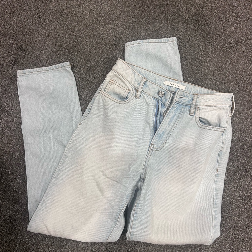 pacsun super light washed high waisted mom jeans 23”